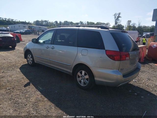 Продажа на аукционе авто 2004 Toyota Sienna Le, vin: 5TDZA23C84S102395, номер лота: 45230357
