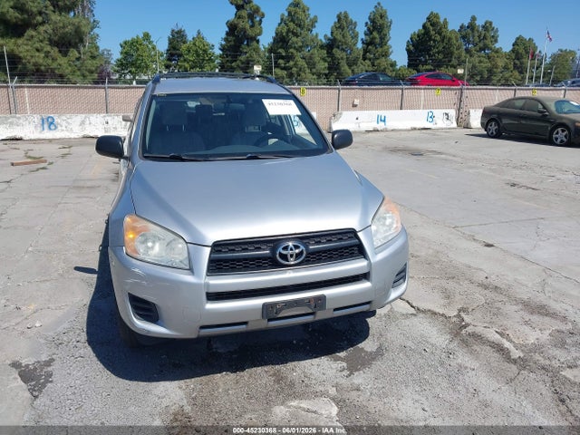 2010 Toyota Rav4 მანქანა იყიდება აუქციონზე, vin: 2T3BF4DV0AW051256, აუქციონის ნომერი: 45230368
