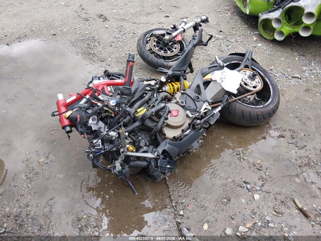 Ducati Monster 1200/s 2014 ZDM1RBSV2EB001343 Image 2