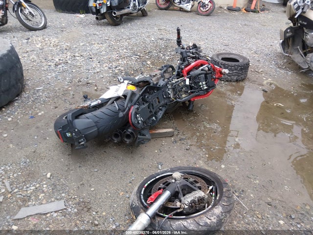 Ducati Monster 1200/s 2014 ZDM1RBSV2EB001343 Image 4