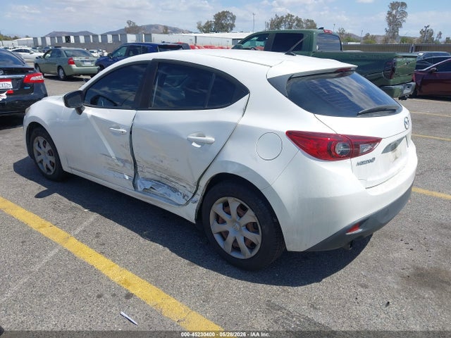 45230400 :رقم المزاد ، JM1BM1K75F1252505 vin ، 2015 Mazda Mazda3 I Sport مزاد بيع