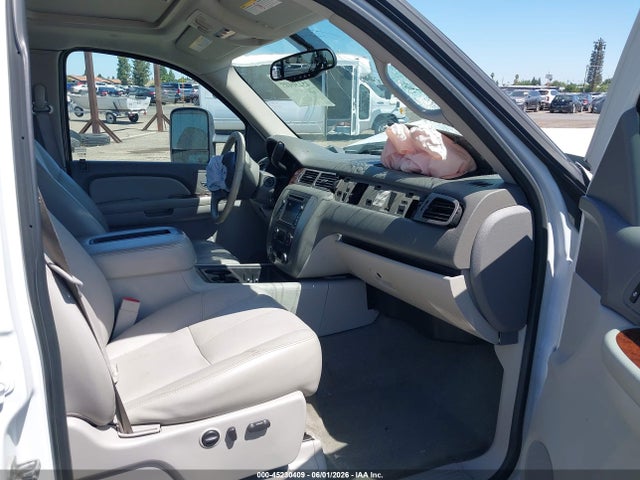 Продаж на аукціоні авто 2009 Gmc Sierra 3500hd Slt, vin: 1GTHK93639F162975, номер лоту: 45230409