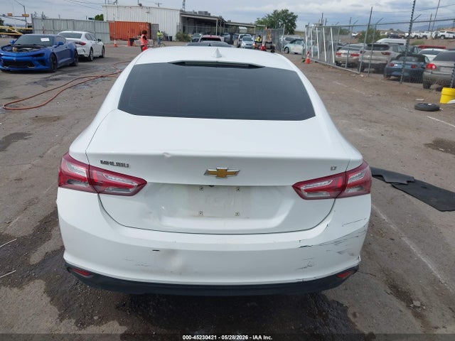 1G1ZD5ST4NF117352 Chevrolet Malibu Fwd Lt