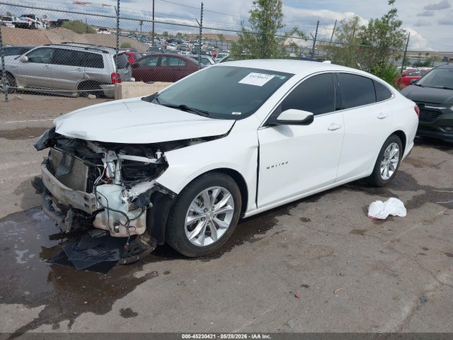 1G1ZD5ST4NF117352 Chevrolet Malibu Fwd Lt