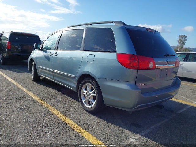 2006 Toyota Sienna Xle Limited მანქანა იყიდება აუქციონზე, vin: 5TDZA22C66S572851, აუქციონის ნომერი: 45230447