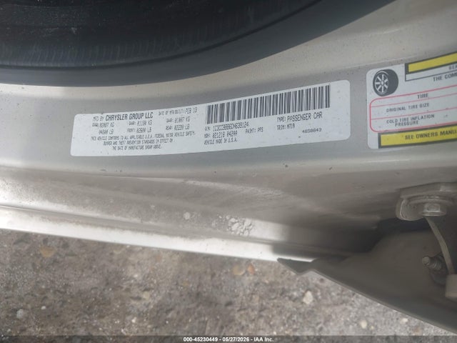 45230449 :رقم المزاد ، 1C3CCBBB6DN639124 vin ، 2013 Chrysler 200 Touring مزاد بيع