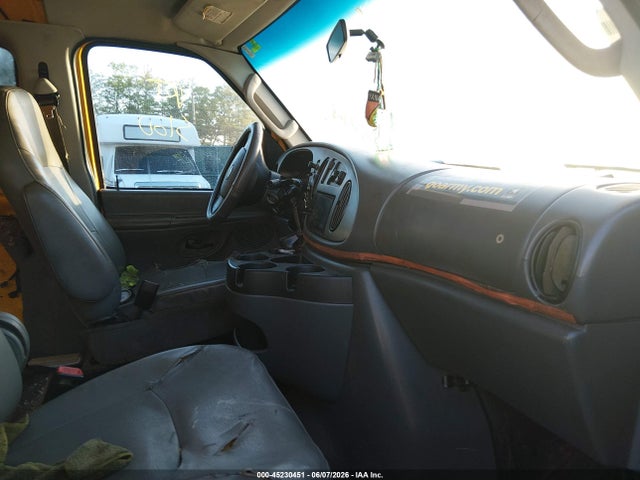 45230451 :رقم المزاد ، 1FTNE24L46DB08677 vin ، 2006 Ford E-250 Commercial/recreational مزاد بيع