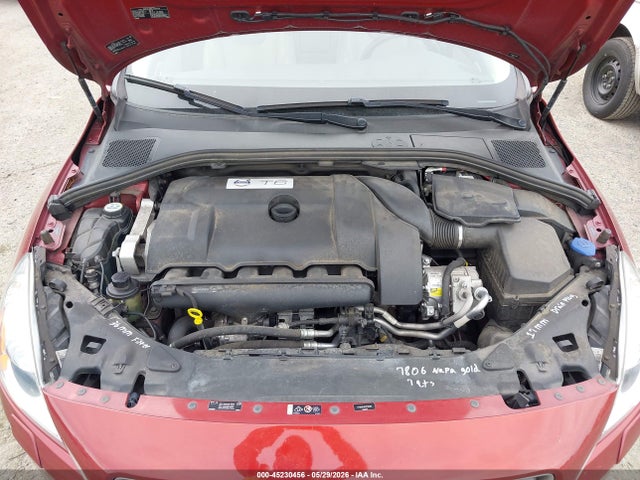 2012 Volvo S60 T6/t6 R-design მანქანა იყიდება აუქციონზე, vin: YV1902FH6C2135955, აუქციონის ნომერი: 45230456