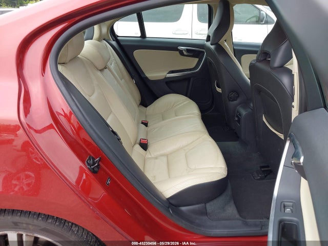 2012 Volvo S60 T6/t6 R-design მანქანა იყიდება აუქციონზე, vin: YV1902FH6C2135955, აუქციონის ნომერი: 45230456