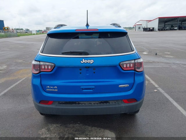 Jeep Compass Latitude Lux 4x4 2022 3C4NJDFB7NT189906 Image 16