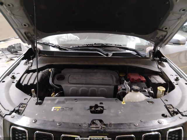 3C4NJCCB9KT772620 Jeep Compass Limited Fwd