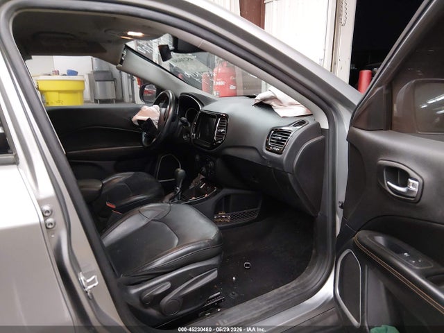 3C4NJCCB9KT772620 Jeep Compass Limited Fwd