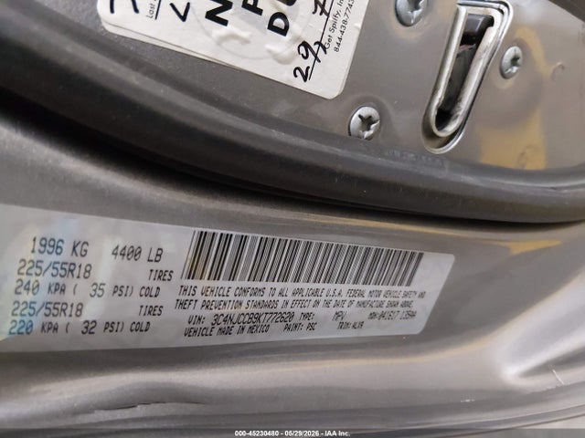 3C4NJCCB9KT772620 Jeep Compass Limited Fwd