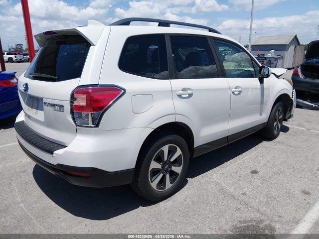 Subaru Forester 2.5i Premium 2017 JF2SJAEC9HH531517 Image 4