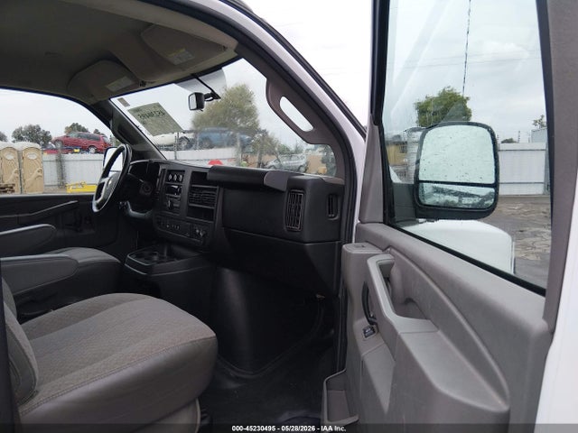 Chevrolet Express 2500 Work Van 2016 1GCWGAFG5G1241007 Image 5