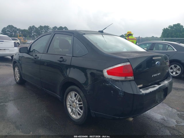 45230498 :رقم المزاد ، 1FAHP35N09W180228 vin ، 2009 Ford Focus Se مزاد بيع