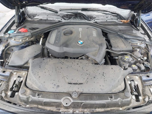 45230500 :رقم المزاد ، WBA8B9G5XJNU95716 vin ، 2018 Bmw 330i مزاد بيع