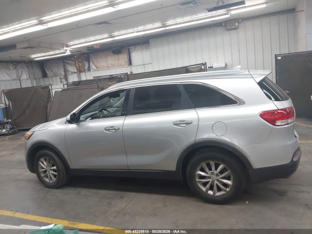2017 Kia Sorento 2.4l Lx მანქანა იყიდება აუქციონზე, vin: 5XYPG4A31HG303627, აუქციონის ნომერი: 45230510
