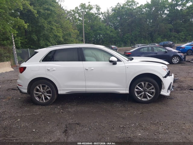 2023 Audi Q3 Premium 45 Tfsi S Line Quattro Tiptronic მანქანა იყიდება აუქციონზე, vin: WA1DECF32P1127658, აუქციონის ნომერი: 45230545