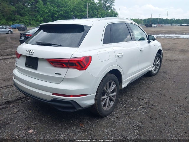 2023 Audi Q3 Premium 45 Tfsi S Line Quattro Tiptronic მანქანა იყიდება აუქციონზე, vin: WA1DECF32P1127658, აუქციონის ნომერი: 45230545