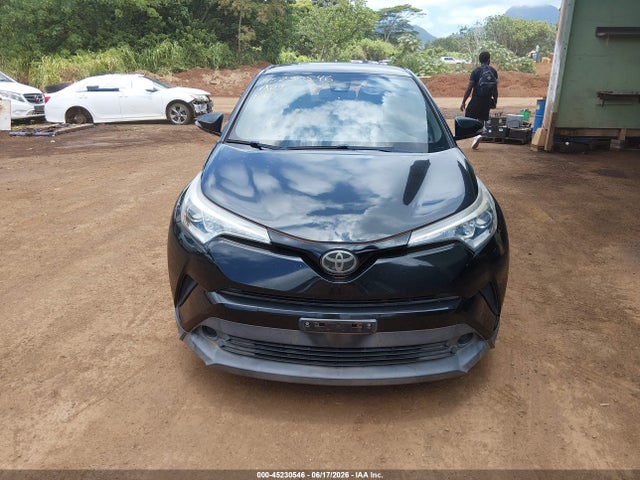 NMTKHMBXXJR007800 Toyota C-hr Xle/xle Premium