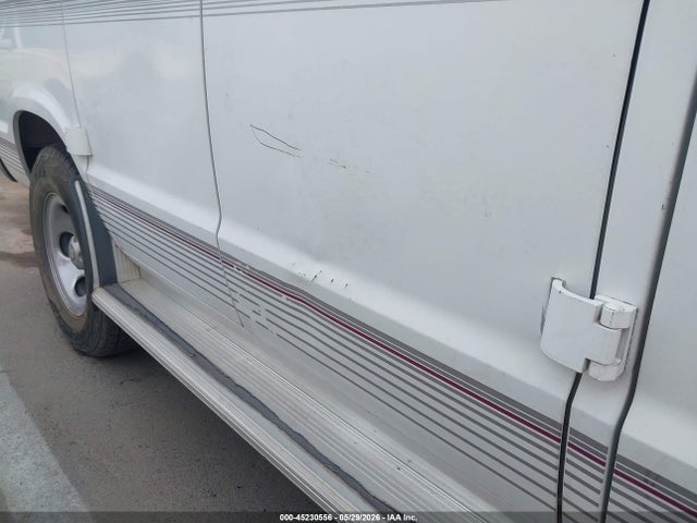 1998 Dodge Ram Van 1500 Commercial/conversion მანქანა იყიდება აუქციონზე, vin: 2B6HB11X2WK147625, აუქციონის ნომერი: 45230556