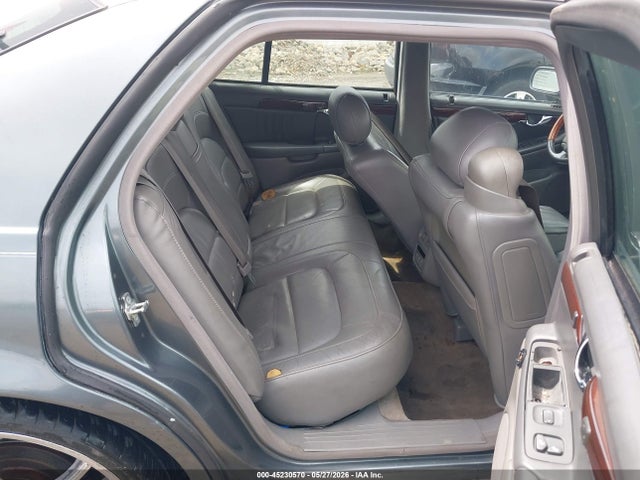 45230570 :رقم المزاد ، 1G6KE57Y54U197770 vin ، 2004 Cadillac Deville Dhs مزاد بيع