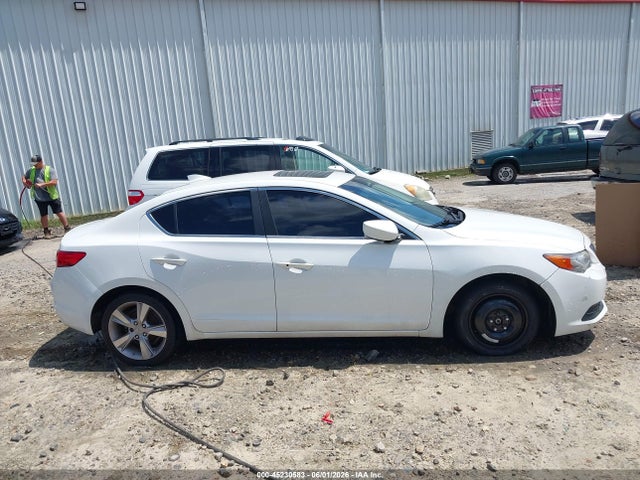 45230583 :رقم المزاد ، 19VDE1F39EE012617 vin ، 2014 Acura Ilx 2.0l مزاد بيع