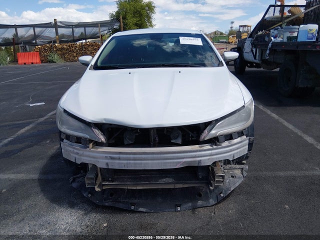 1C3CCCAB1GN136287 Chrysler 200 Limited