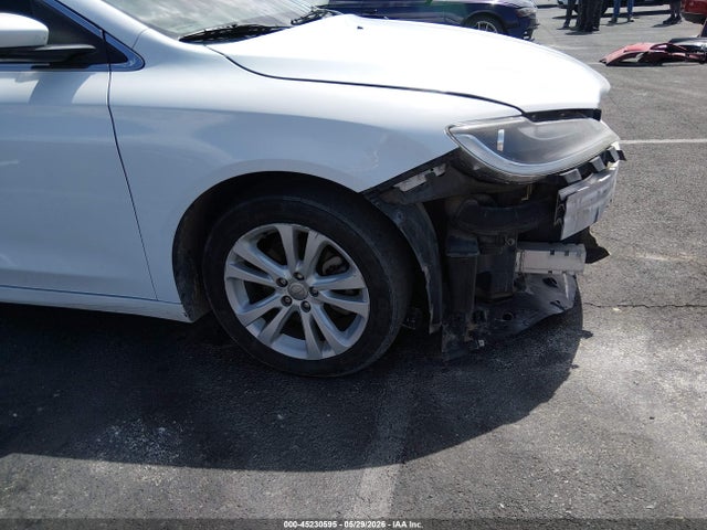 1C3CCCAB1GN136287 Chrysler 200 Limited