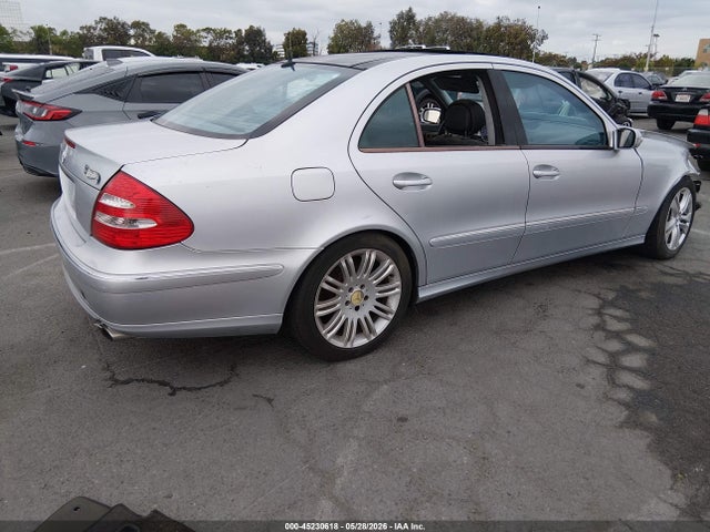45230618 :رقم المزاد ، WDBUF56J36A976126 vin ، 2006 Mercedes-benz E-class 3.5l مزاد بيع