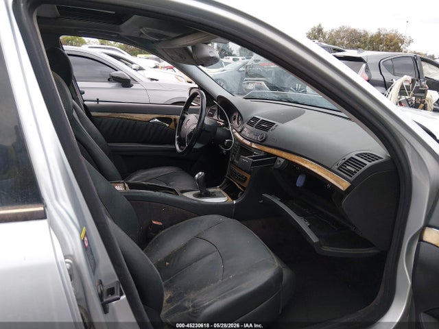 45230618 :رقم المزاد ، WDBUF56J36A976126 vin ، 2006 Mercedes-benz E-class 3.5l مزاد بيع