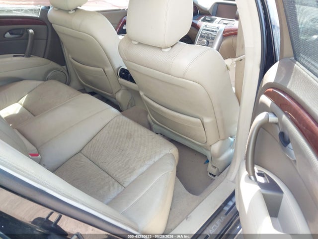 45230623 :رقم المزاد ، JH4KB2F60AC001111 vin ، 2010 Acura Rl 3.7 مزاد بيع
