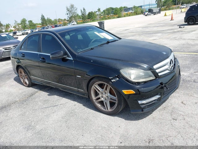 Aukcja sprzedaży 2012 Mercedes-benz C 250 Luxury/sport, vin: WDDGF4HB0CA604646, numer aukcji: 45230697