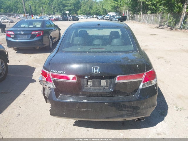 45230783 :رقم المزاد ، 1HGCP2F8XCA070235 vin ، 2012 Honda Accord 2.4 Ex-l مزاد بيع