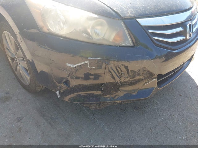 45230783 :رقم المزاد ، 1HGCP2F8XCA070235 vin ، 2012 Honda Accord 2.4 Ex-l مزاد بيع
