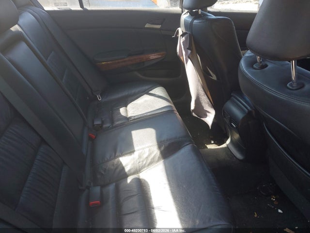 45230783 :رقم المزاد ، 1HGCP2F8XCA070235 vin ، 2012 Honda Accord 2.4 Ex-l مزاد بيع