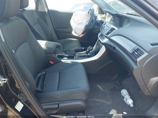 Aukcja sprzedaży 2015 Honda Accord Lx, vin: 1HGCR2F32FA256211, numer aukcji: 45230811