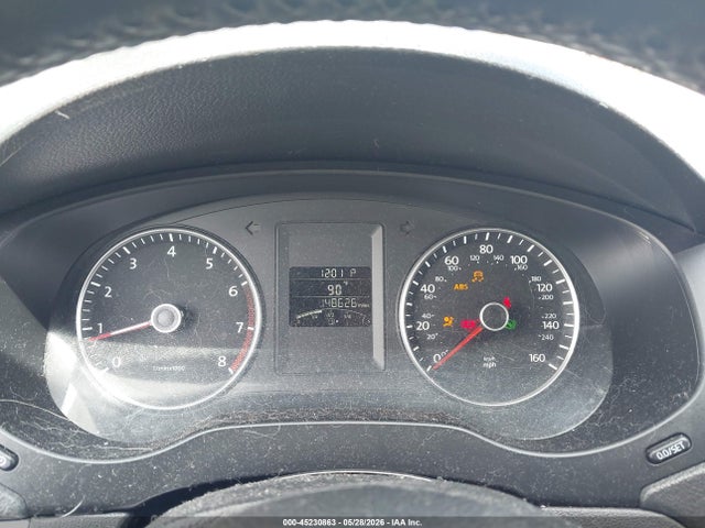 45230863 :رقم المزاد ، 3VWDP7AJ1DM417897 vin ، 2013 Volkswagen Jetta 2.5l Se مزاد بيع