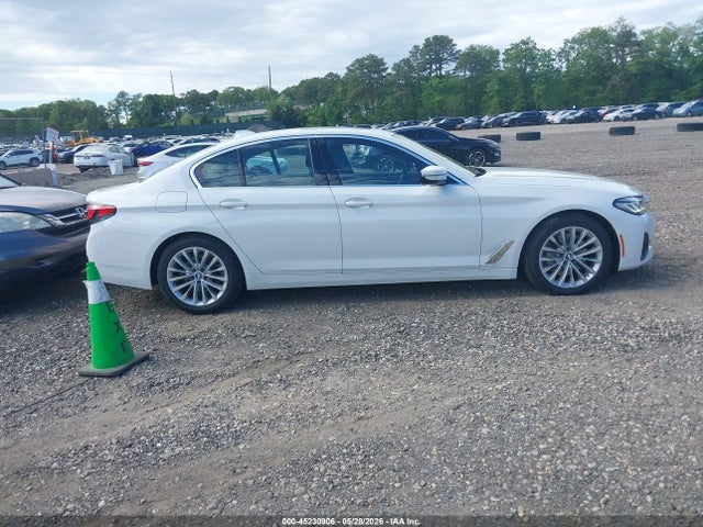 45230906 :رقم المزاد ، WBA13BJ01MCF93460 vin ، 2021 Bmw 530i Xdrive مزاد بيع