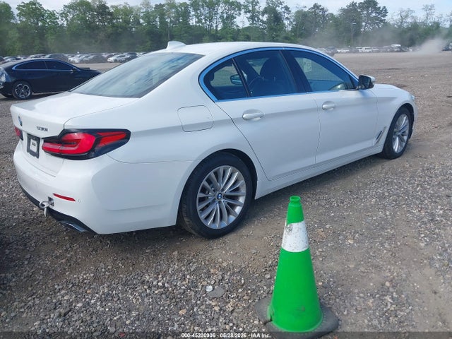 45230906 :رقم المزاد ، WBA13BJ01MCF93460 vin ، 2021 Bmw 530i Xdrive مزاد بيع