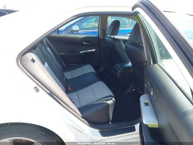 45230914 :رقم المزاد ، 4T1BF1FK0EU849031 vin ، 2014 Toyota Camry Se مزاد بيع