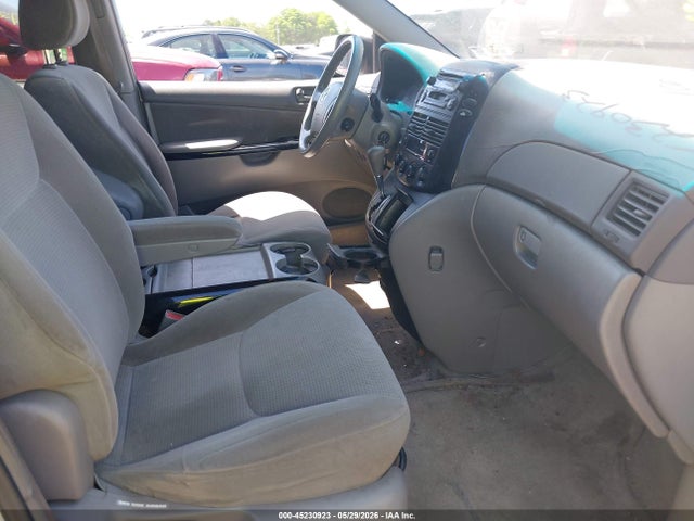 2004 Toyota Sienna Le მანქანა იყიდება აუქციონზე, vin: 5TDZA23C94S201968, აუქციონის ნომერი: 45230923