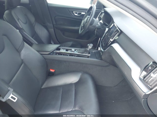 Aukcja sprzedaży 2020 Volvo S60 T5 Momentum, vin: 7JR102FK7LG056815, numer aukcji: 45230924