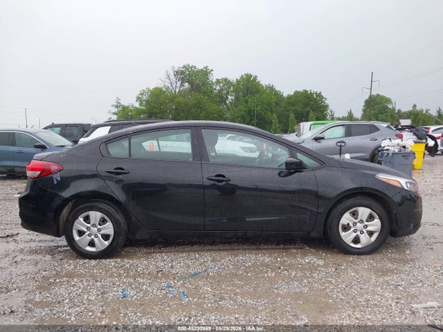 KIA FORTE LX 2018 3KPFK4A74JE193074 Image 13