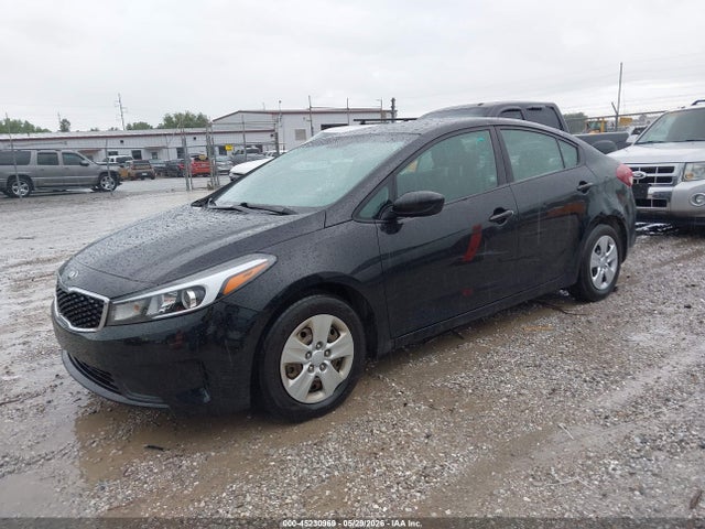 KIA FORTE LX 2018 3KPFK4A74JE193074 Image 2