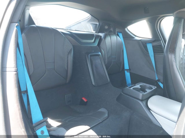 45231001 :رقم المزاد ، WBY2Z2C57FV391823 vin ، 2015 Bmw I8 مزاد بيع