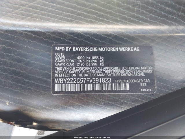 45231001 :رقم المزاد ، WBY2Z2C57FV391823 vin ، 2015 Bmw I8 مزاد بيع