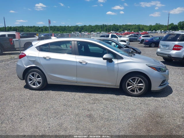 45231067 :رقم المزاد ، 3G1BE6SM3JS655169 vin ، 2018 Chevrolet Cruze Lt Auto مزاد بيع