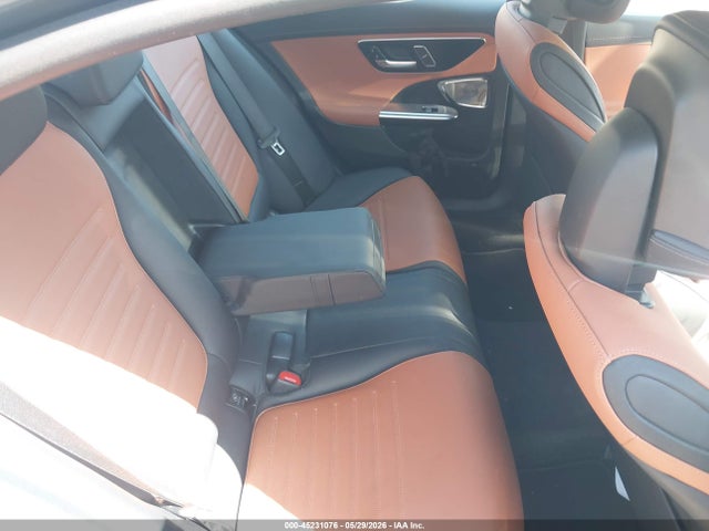 2024 Mercedes-benz C 300 მანქანა იყიდება აუქციონზე, vin: W1KAF4HB0RR206305, აუქციონის ნომერი: 45231076